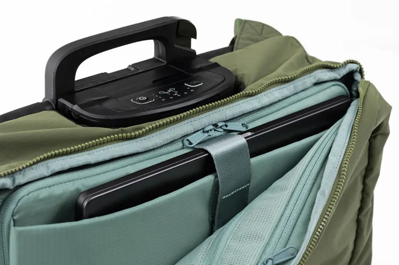 Brompton Electric Backpack M + Frame in Olive Green-12