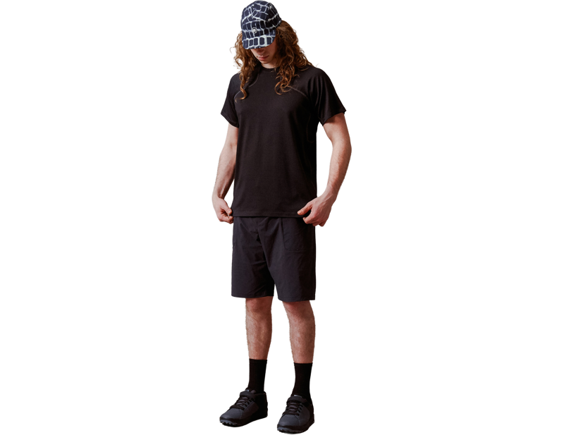 Endura Short Sleeve Corner Shirt in Black-3