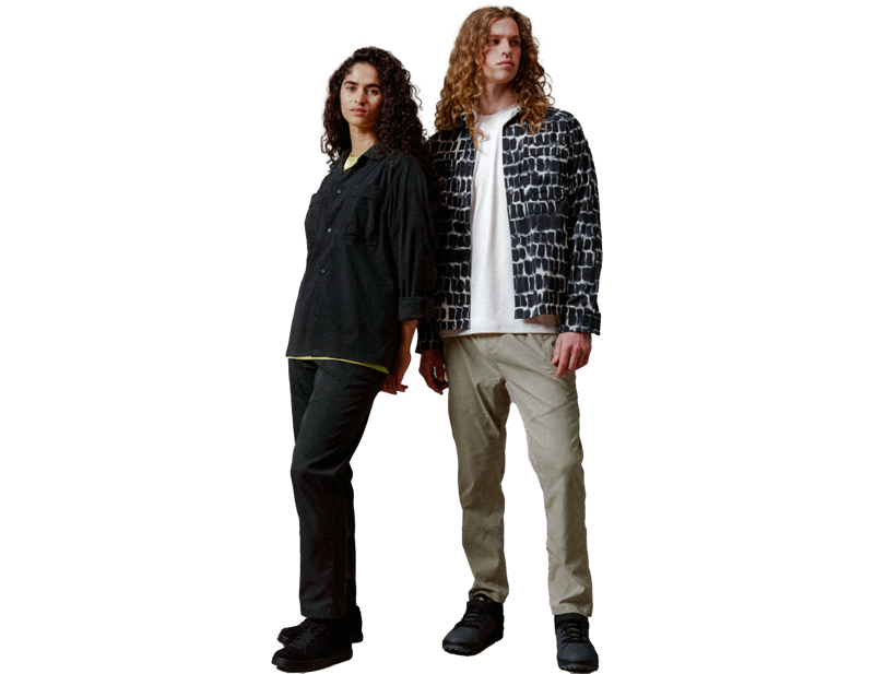 Endura Adventure Corner Shirt in Black-3