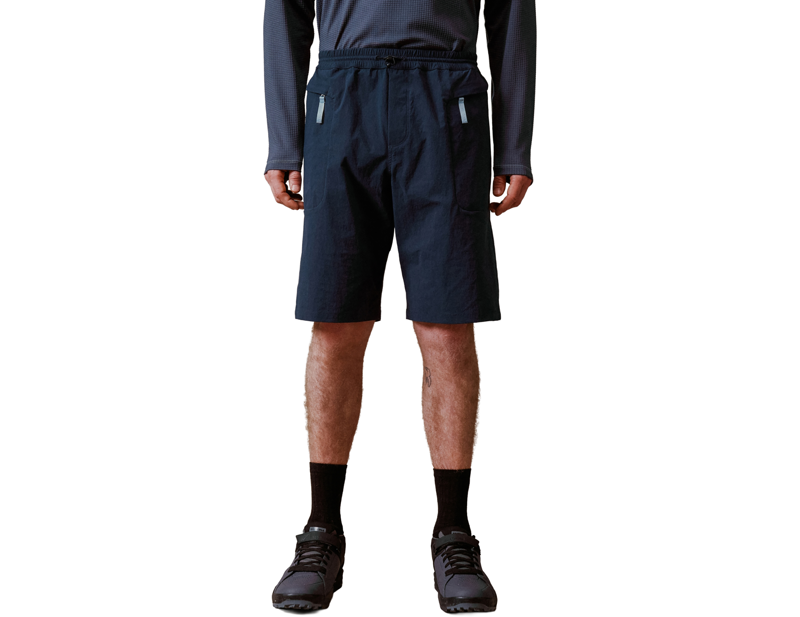 Balfes Bikes Endura Corner Short Liner/Chamois in Blueberry | Free postage over £30, £10 off first order, price match & 0% finance.