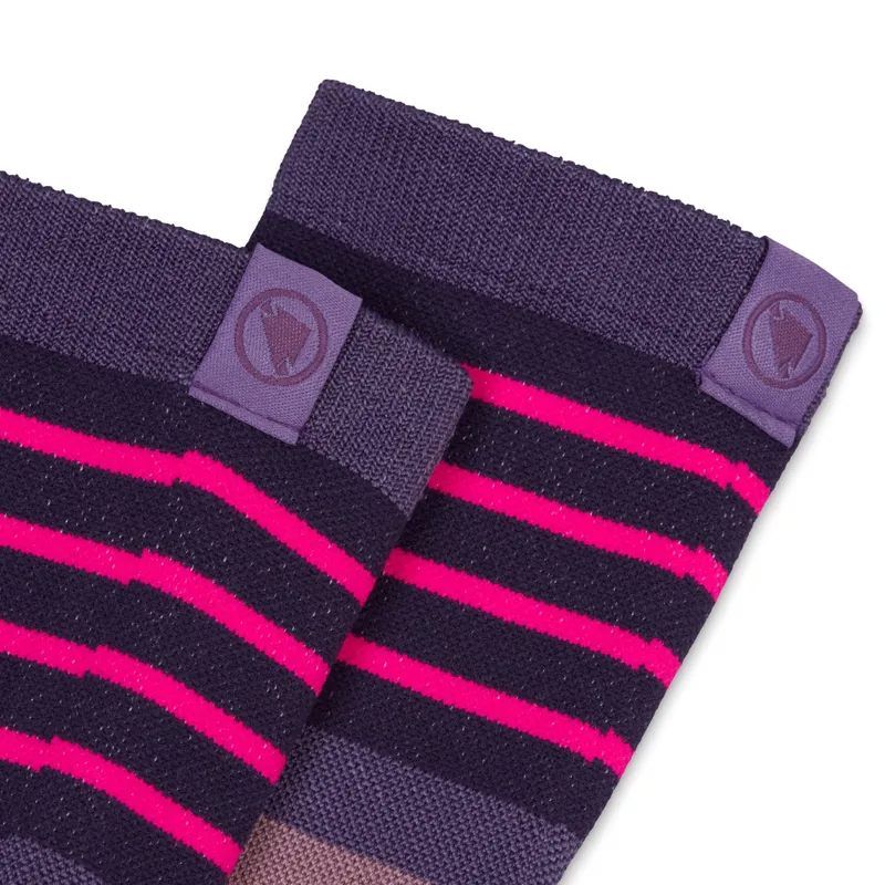 Endura Block Sock in Bramble-2