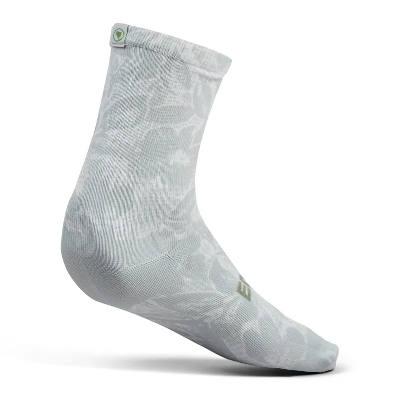 Endura Grid Floral Ltd Print Sock in Mains Grey-1