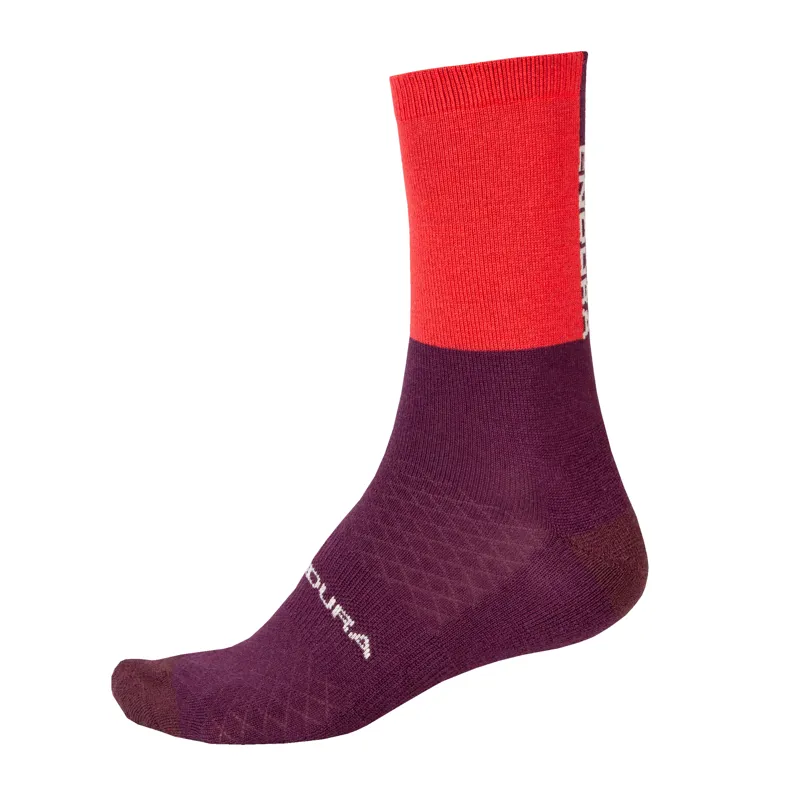 Balfes Bikes Endura BaaBaa Merino Winter Sock in Pomegranate | Free postage over £30, £10 off first order, price match & 0% finance.