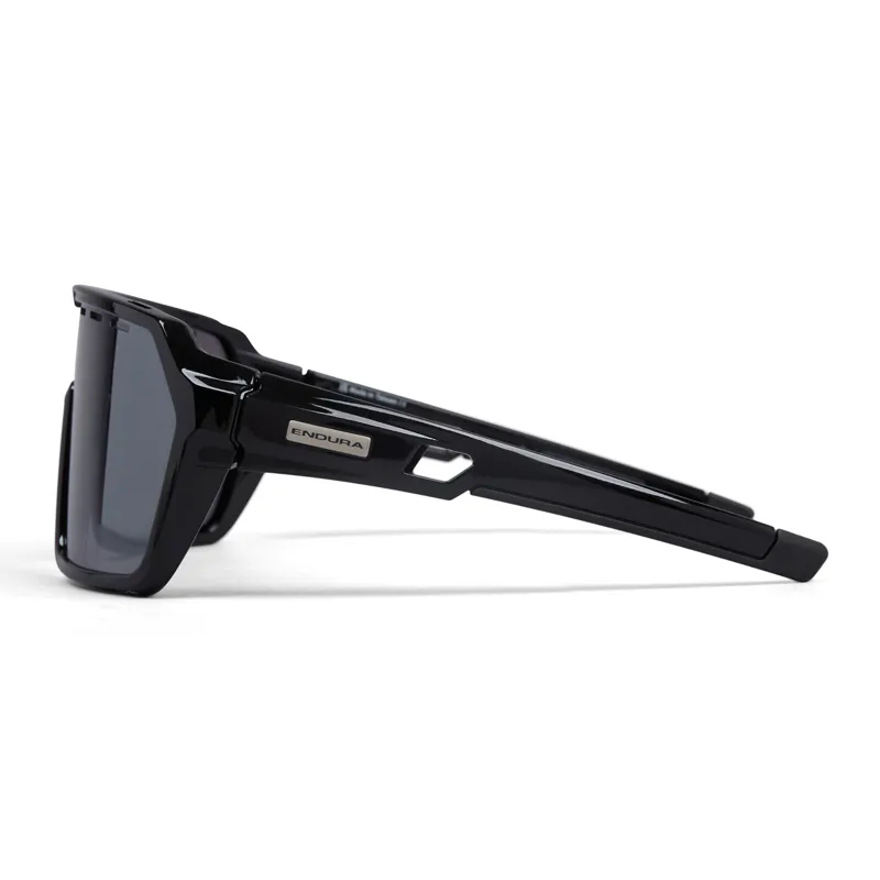 Endura Singletrack Glasses in Black-1