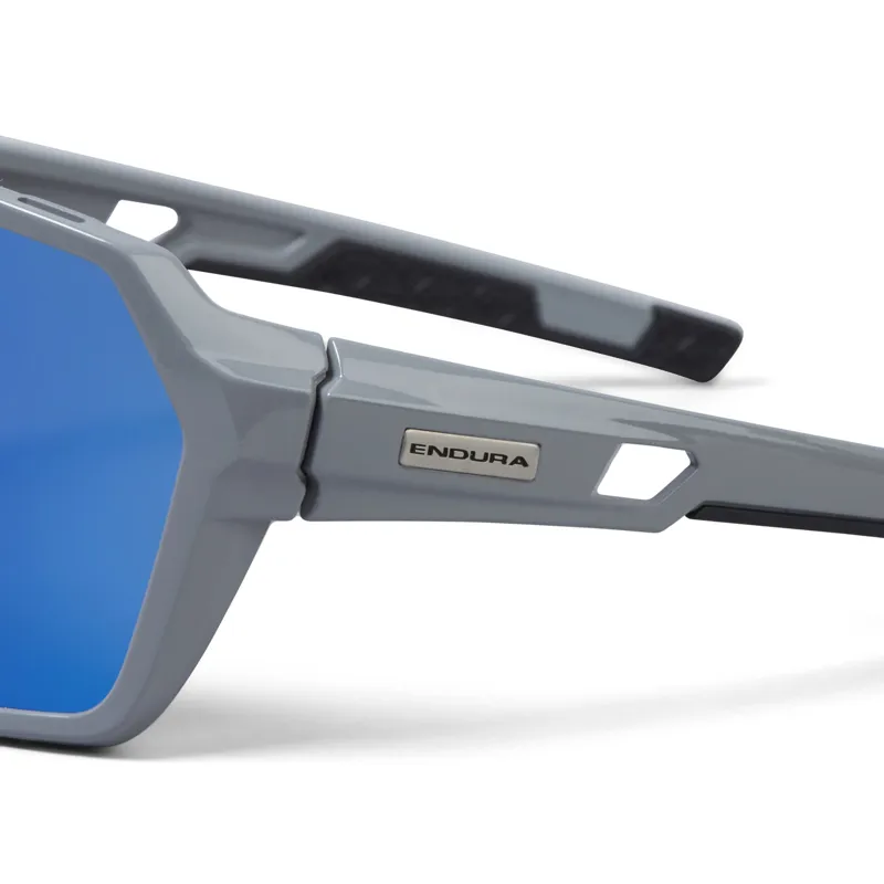 Endura Singletrack Glasses Set in Grey/Grey-3