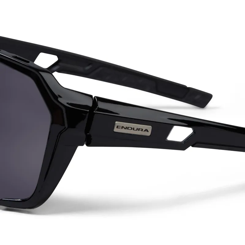 Endura Singletrack Frameless Glasses in Black-3