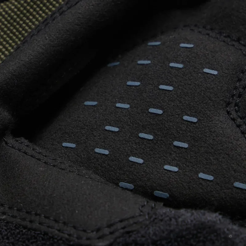 Endura Hummvee Gel Glove in Olive Green-2