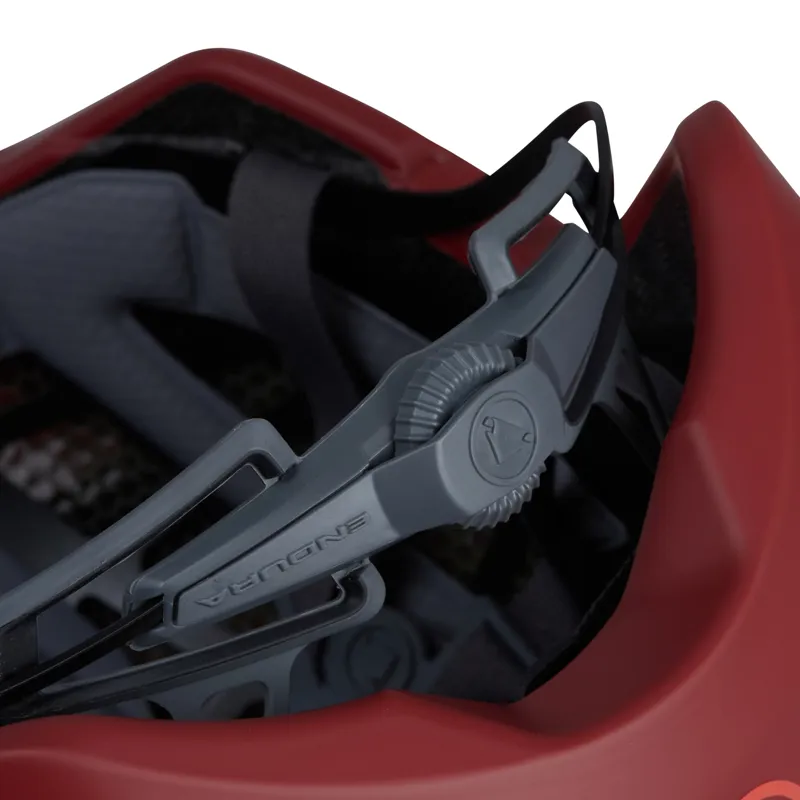 Endura MT500 MIPS MTB Helmet in Brick Red-3