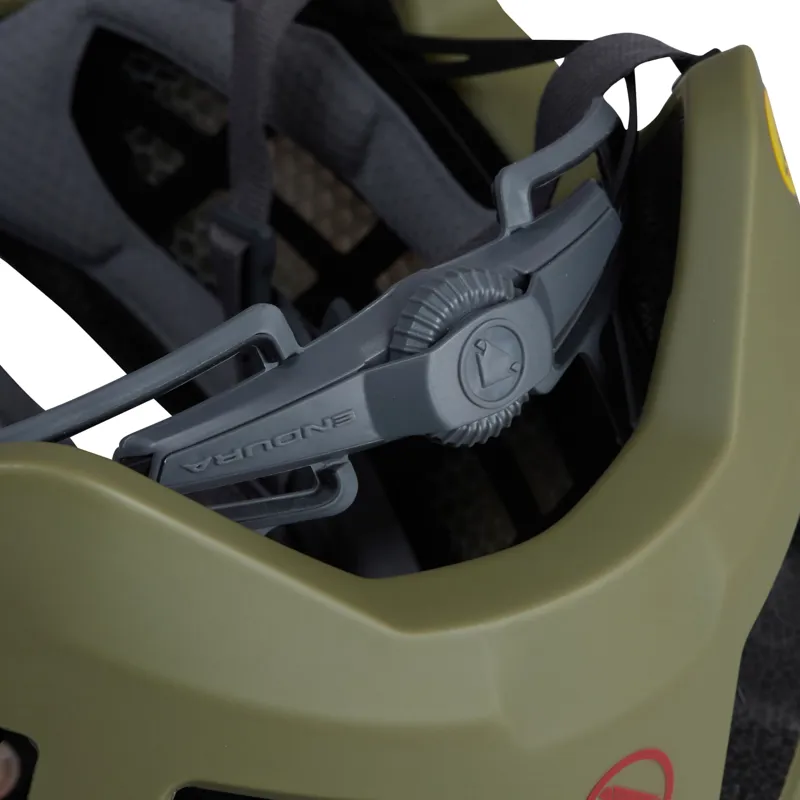 Endura SingleTrack MIPS Helmet in Brick Red-4