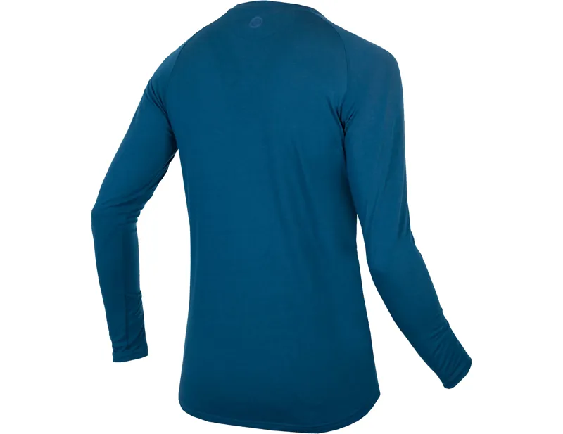 Endura BaaBaa Blend Long Sleeve Baselayer in Blueberry-3