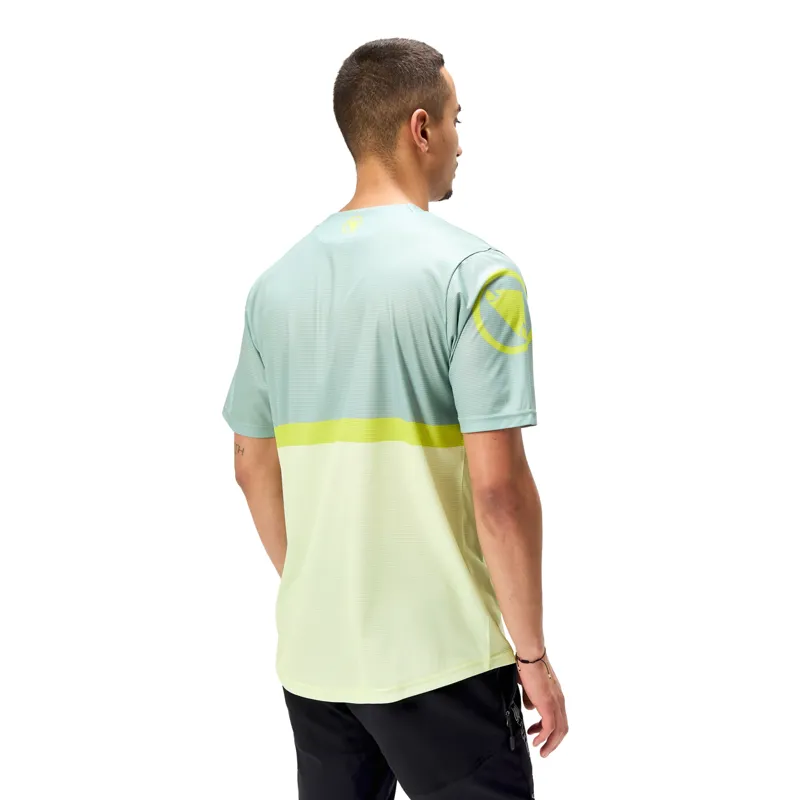 Endura Singletrack Core Tee II in Loch Green-4