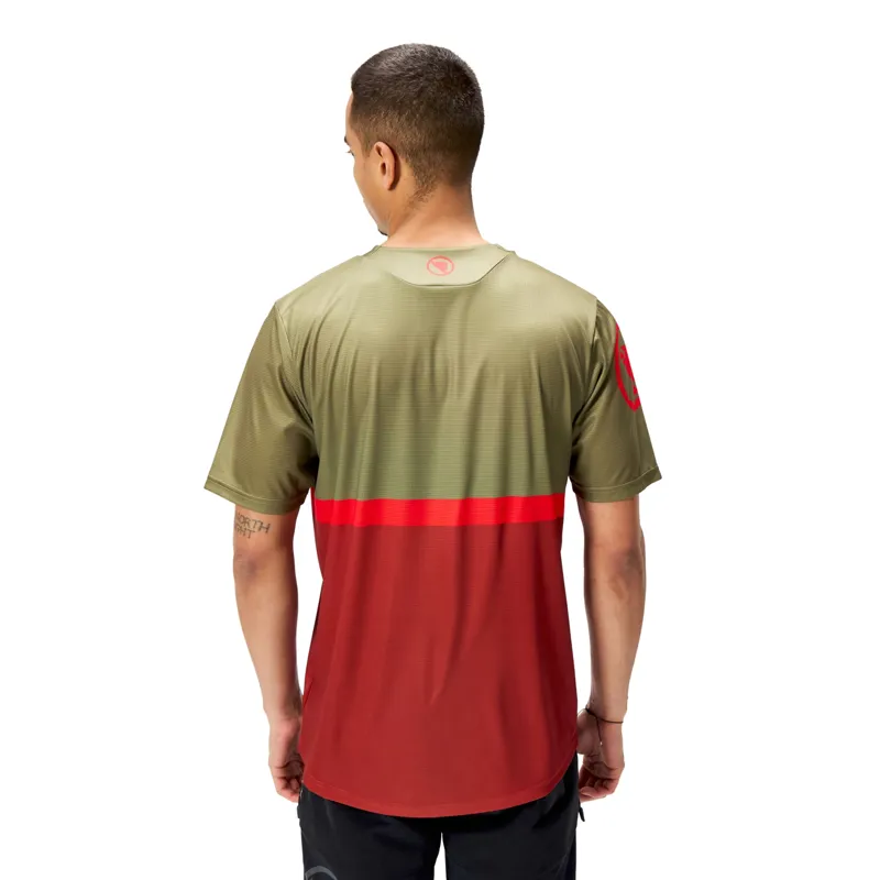 Endura Singletrack Core Tee II in Tweed Green-3