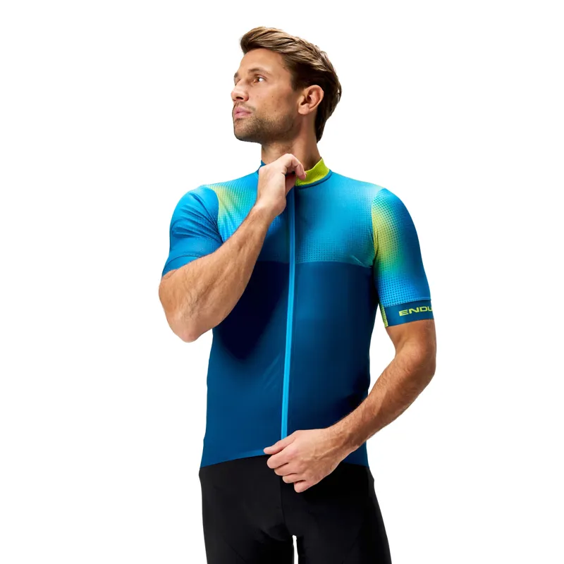 Endura Bitmap Block FS260 Print Short Sleeve Jersey in Barra Blue-2