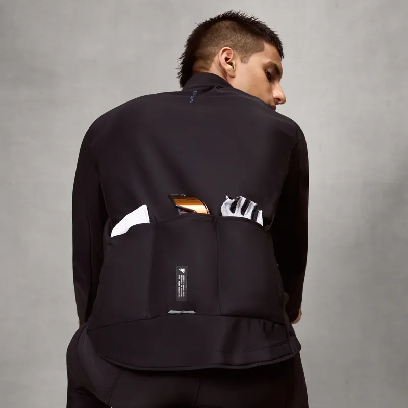 Endura Loop Ride L/S Jersey in Black-6