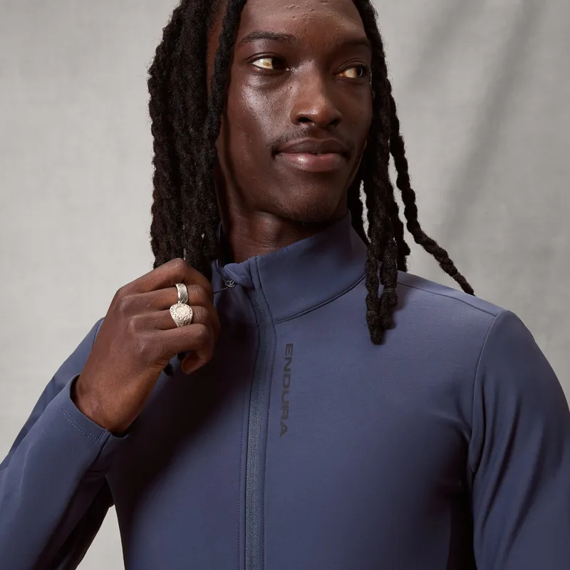 Endura Loop Ride L/S Jersey in Carbon Grey-4