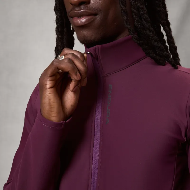 Endura Loop Ride L/S Jersey in Black Cherry-5