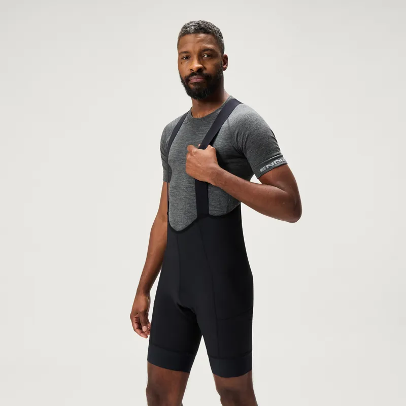 Endura Loop Bibshort in Black-3
