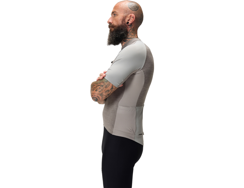 Endura GV500 Reiver Short Sleeve Jersey in Fossil-4