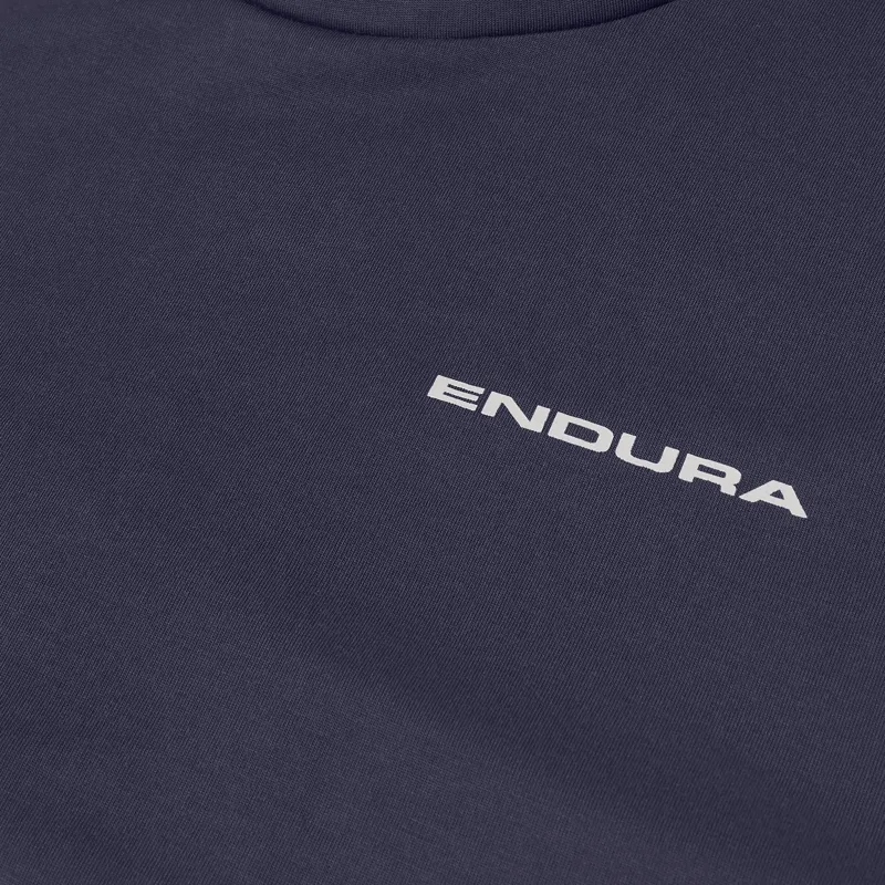 Endura Loop L/S Tech Tee in Carbon Grey-8