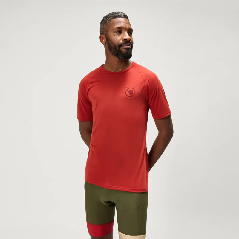 Endura Loop Short Sleeve Tech Tee in Brick Red-3