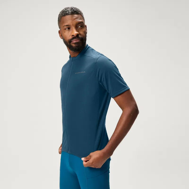 Endura Loop Short Sleeve Zipped Jersey in Barra Blue-4