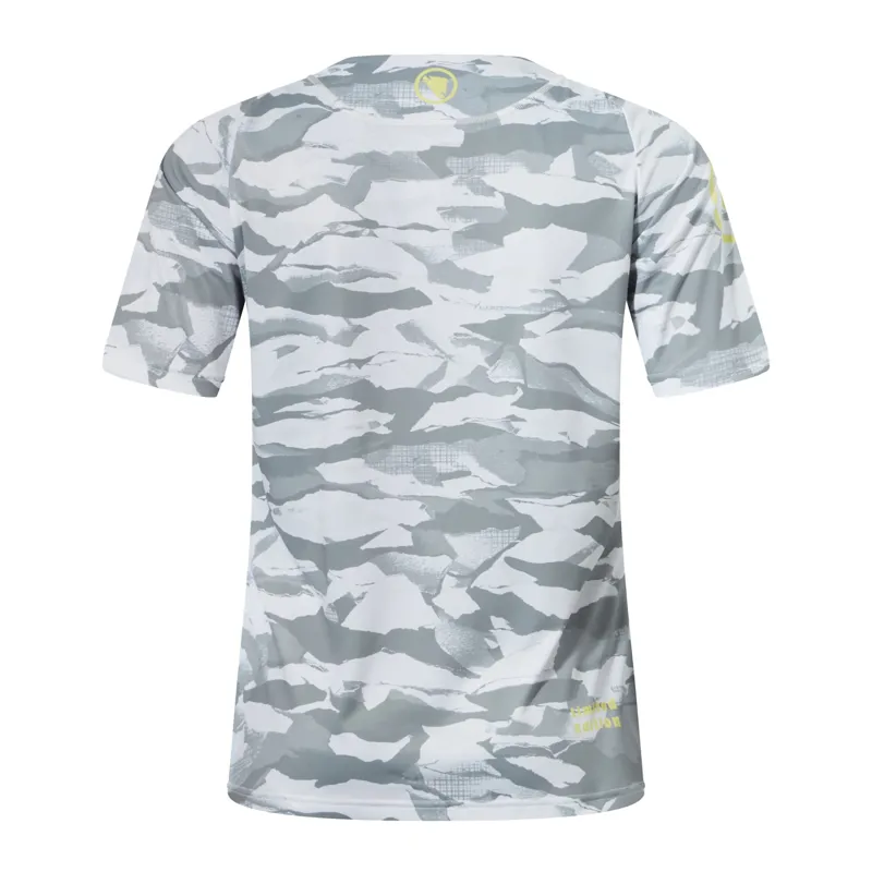 Endura MOUNTAIN CAMO Women's LTD Printed Short Sleeve Tee in Haar Grey-1