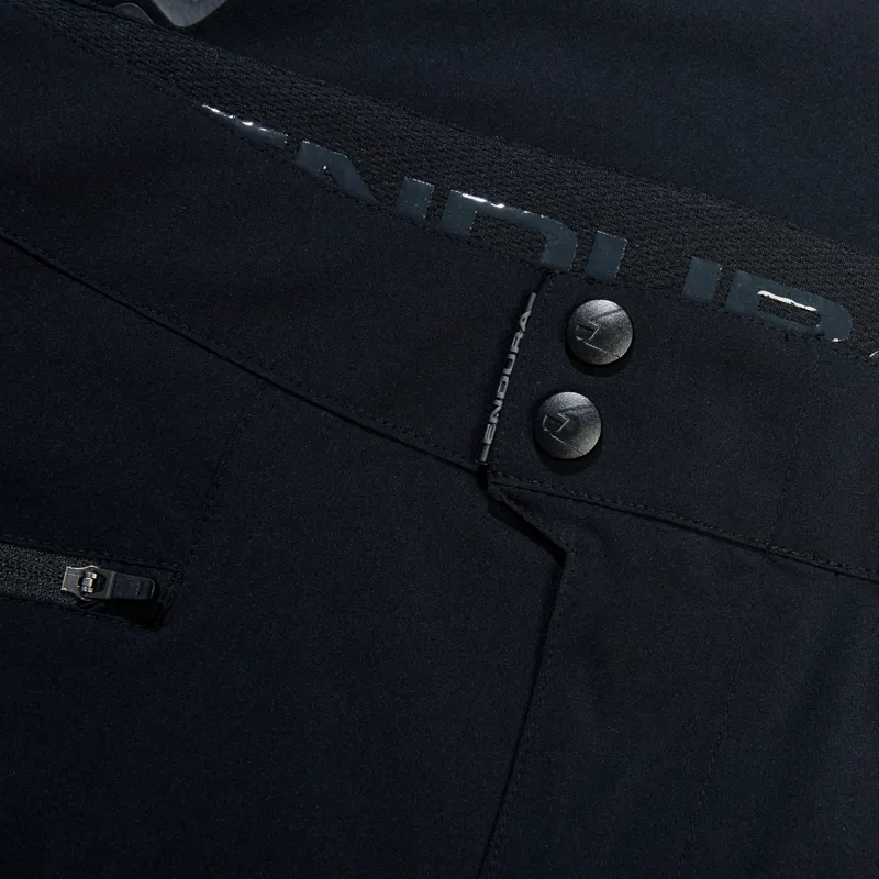 Endura SingleTrack Lite Short in Black-4