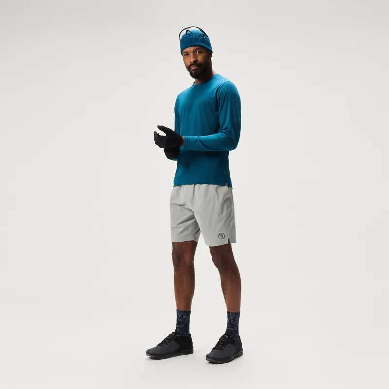 Endura Loop Baggy Short With Liner in Dreich Grey-2