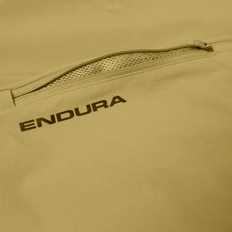 Endura Alltrack Rout Pants in Green-10