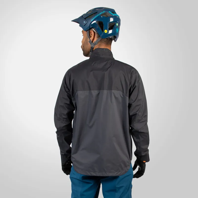 Endura MT500 Lite Pullover Waterproof Jacket in Black-3