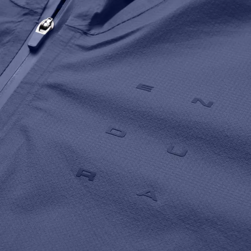 Endura AllTrack Race Cape Jacket in Blue-8