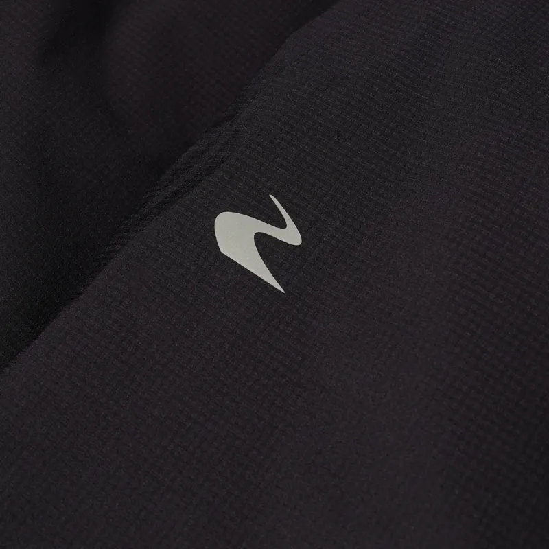Endura AllTrack Race Cape Waterproof Jacket in Black-5