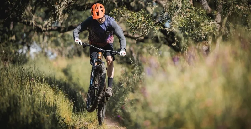 Marin Rift Zone EL XR Electric Full Suspension Mountain Bike 2026 in Tan Brown-5