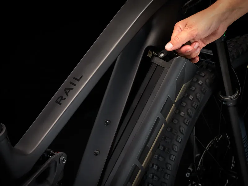 Trek Rail 9.5 Deore 625wh Full Suspension Electric MTB 2023 in Carbon Smoke and Trek Black-4