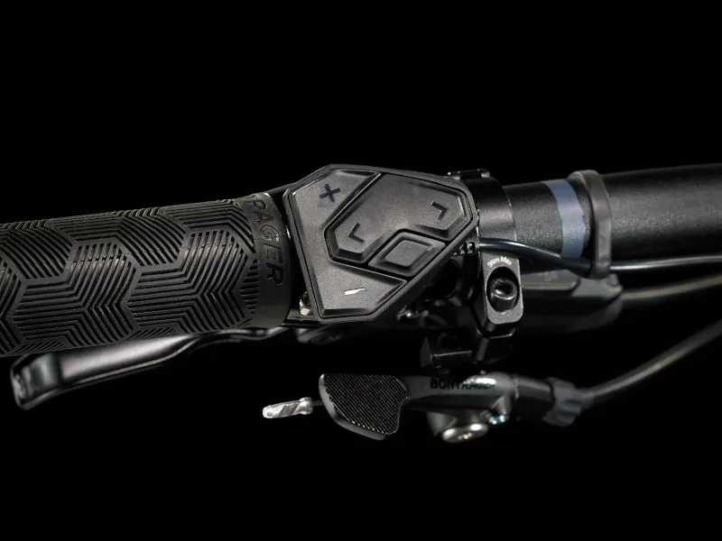 Trek Rail 9 GX 625wh Full Suspension Electric MTB 2022 in Black Olive/Trek Black-4