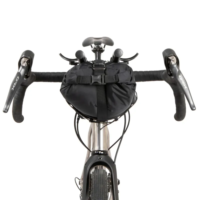 Restrap Race Aero Bar Bag 7L in Black-4