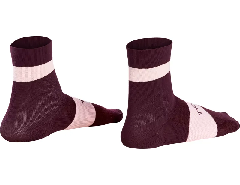 Trek Race Quarter Cycling Socks in Mulberry-1
