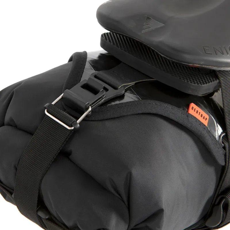 Restrap Race Saddle Bag 7L in Black-4