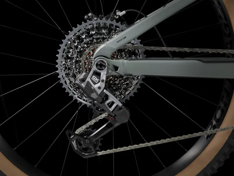 Trek Rail 8 GX AXS Electric Full Suspension Mountain Bike 2024 in Keswick Green-10