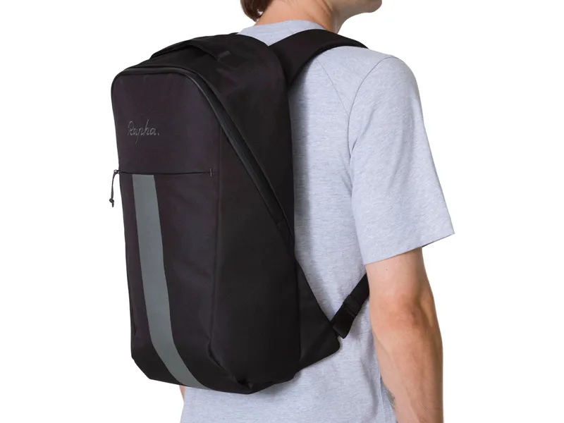 Rapha Domestique Backpack 16L in Black/Carbon Grey-3