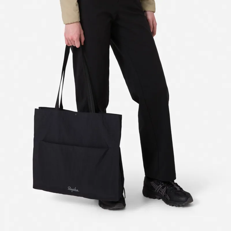 Rapha Tech Tote in Black/Silver Reflective-1