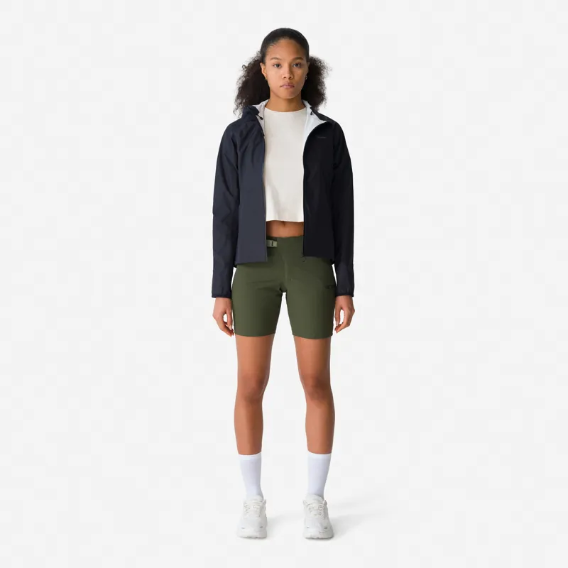 Rapha Women's Commuter Jacket in Black/Grey-1