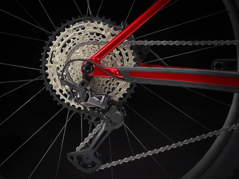 Trek Roscoe 9 Hardtail Mountain Bike 2025 in Crimson Red-2