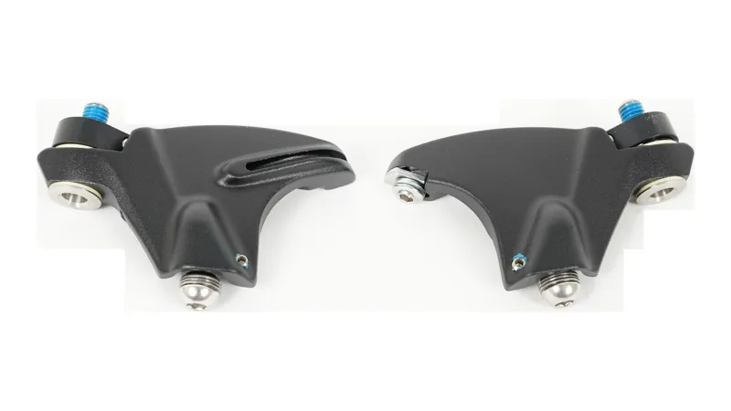 Specialized BRK MY16-17 VENGE VIAS REAR RIM BRAKE CALIPER SET W/O PAD HOLDERS in Black