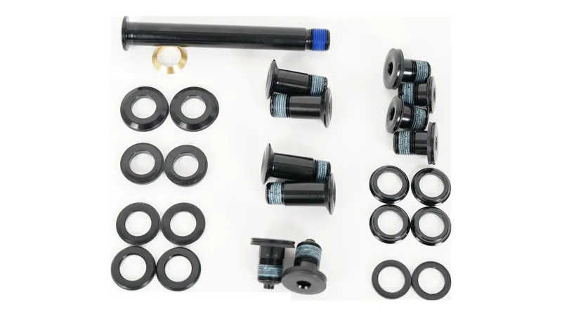 Specialized BLT KIT MY19-21 LEVO FSR GEN.2 SUSPENSION PIVOT BOLT KIT W/ PIVOT SPACERS in Black