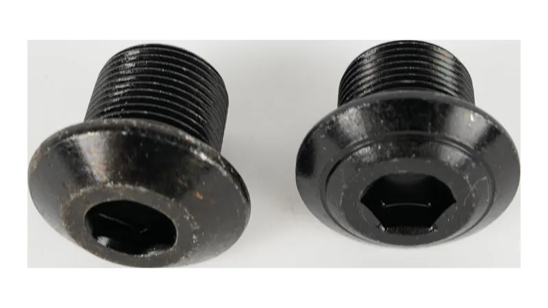 Specialized BLT BROSE ISIS SPLINE CRANK ARM BOLTS 8MM HEX HEAD M15X1.0PX15MM STEEL BLACK W/O CAP and WASHER 2 PCS in Black