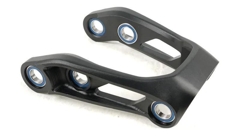 Specialized SHL MY25 LEVO 4 SHOCK LINK ALLOY in Black