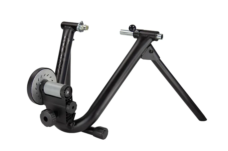 Saris Basic Mag Turbo Trainer in Black