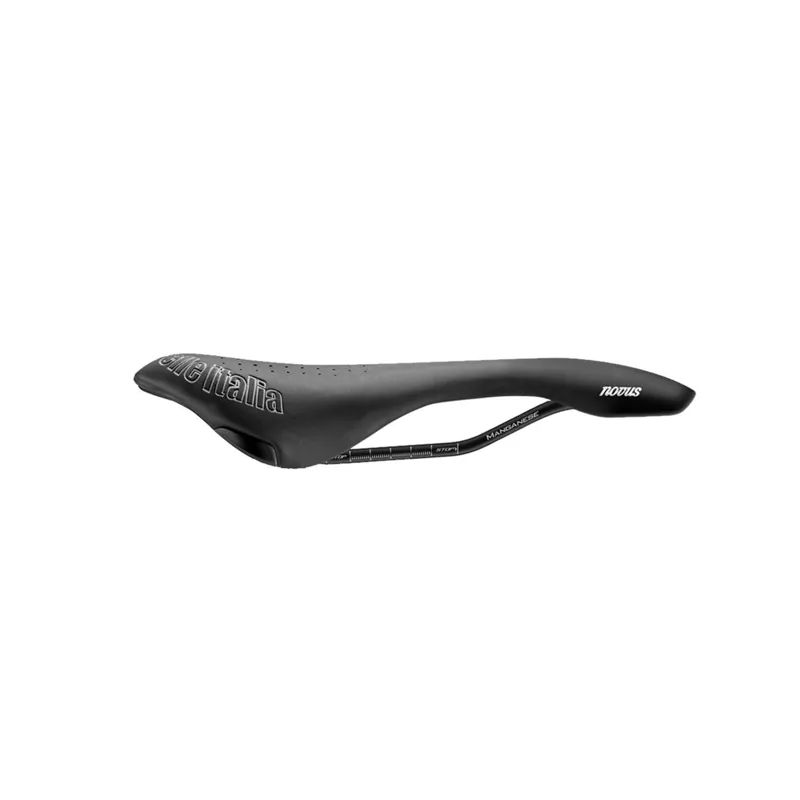 Selle Italia Novus Superflow Endurance TM Saddle in Black-1