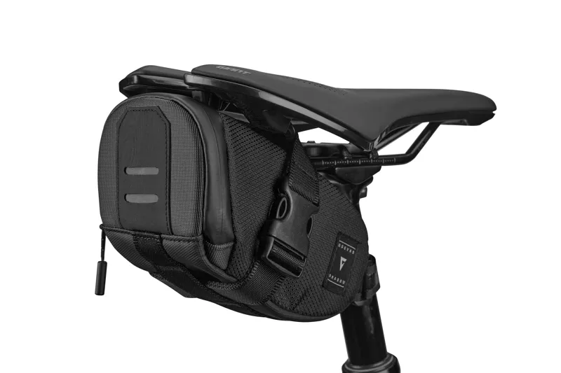 Giant Shadow Large Seat Pack in Black-2